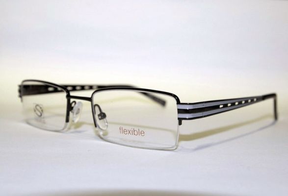 lunettes à mémoire de forme